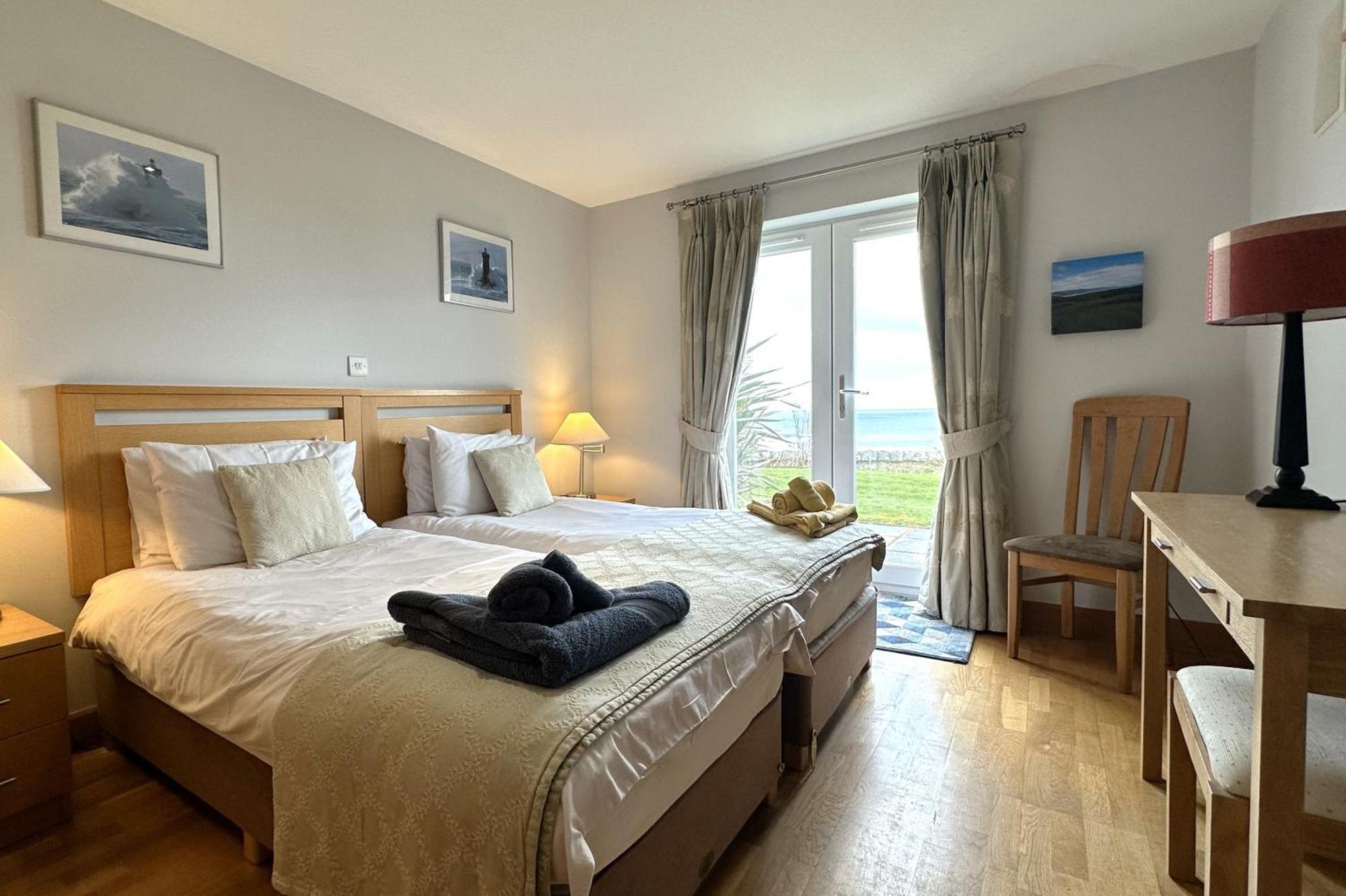 No2 The Links Apartment, Brora Exteriör bild